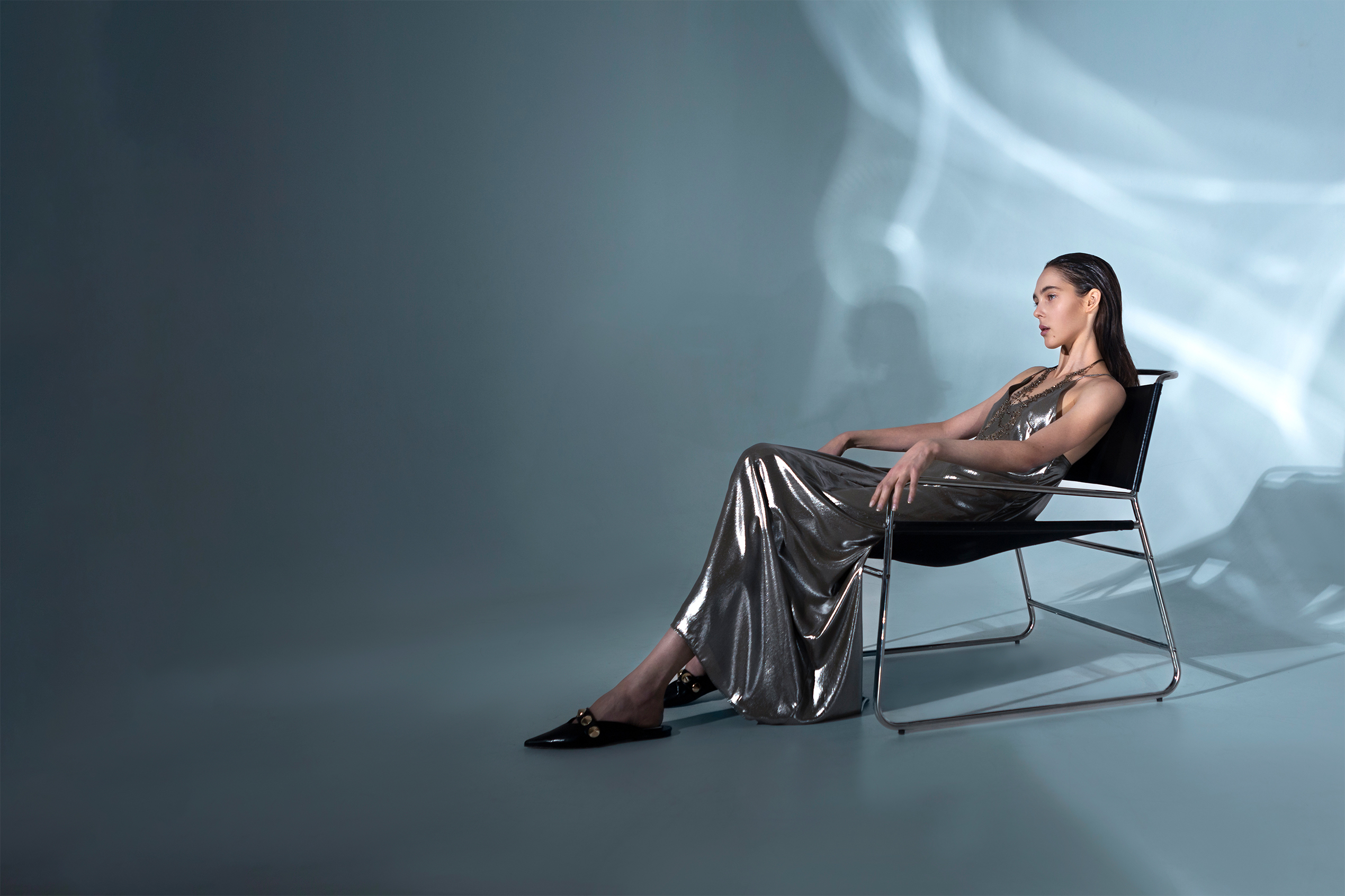 IRIS SELECT background